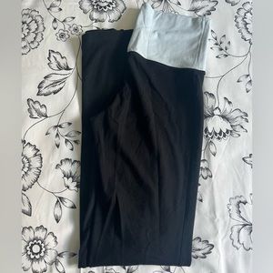 Victoria’s Secret Yoga Pants